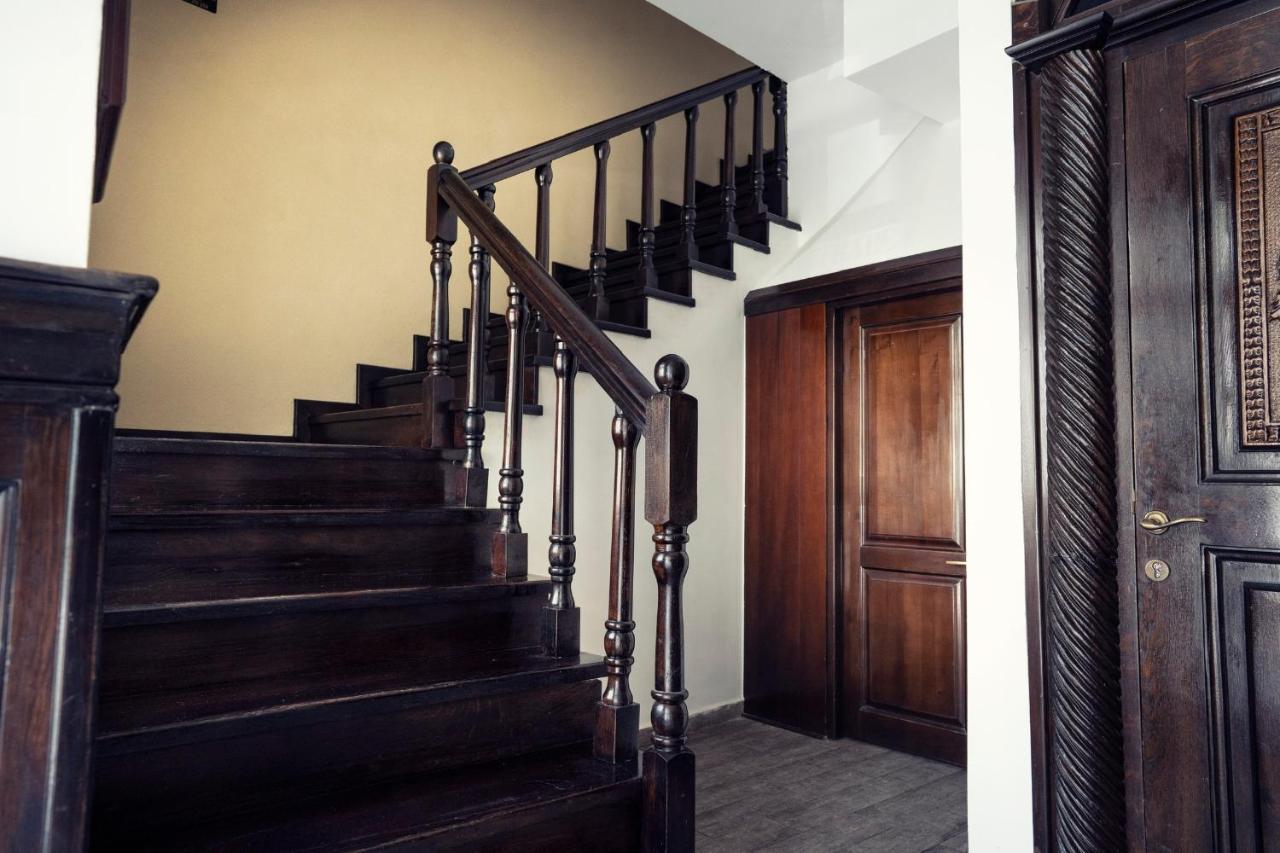 London Apartments Vaslui Zewnętrze zdjęcie